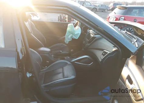 2015 Hyundai Veloster Turbo z USA, uszkodzony, nr VIN KMHTC6AE3FU231179